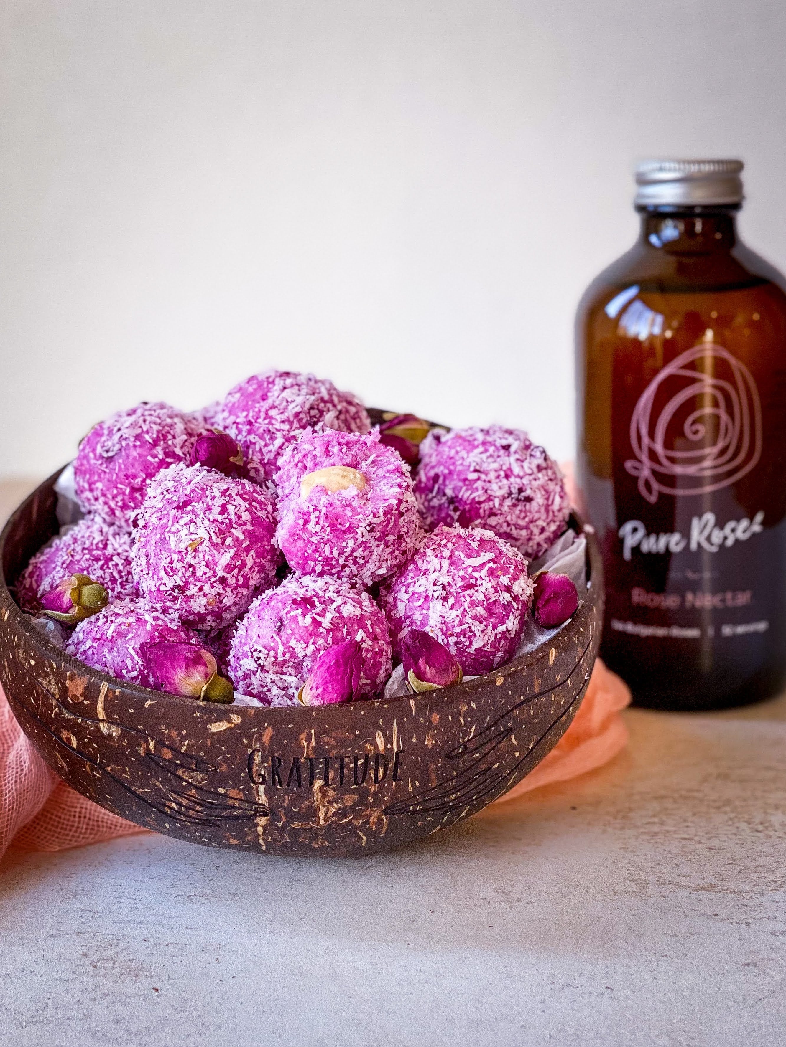 Coconut Rose Vegan Raffaello Ball – Pure Rose